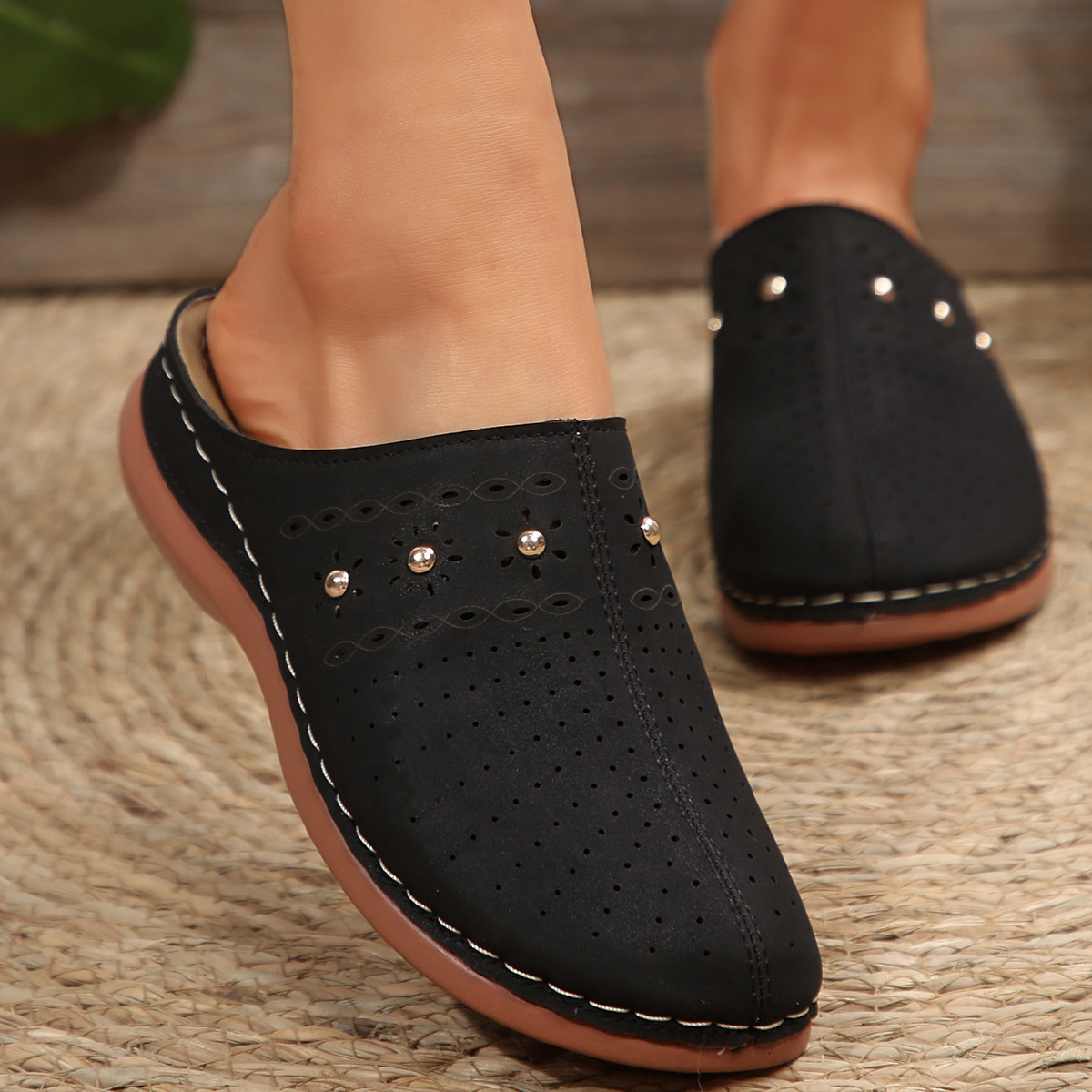 Cross-border large-sized thick high-heeled flip-flops for women, 2025 summer new style hollowed-out lightweight outerwear sandals for women wholesale Specification drawing