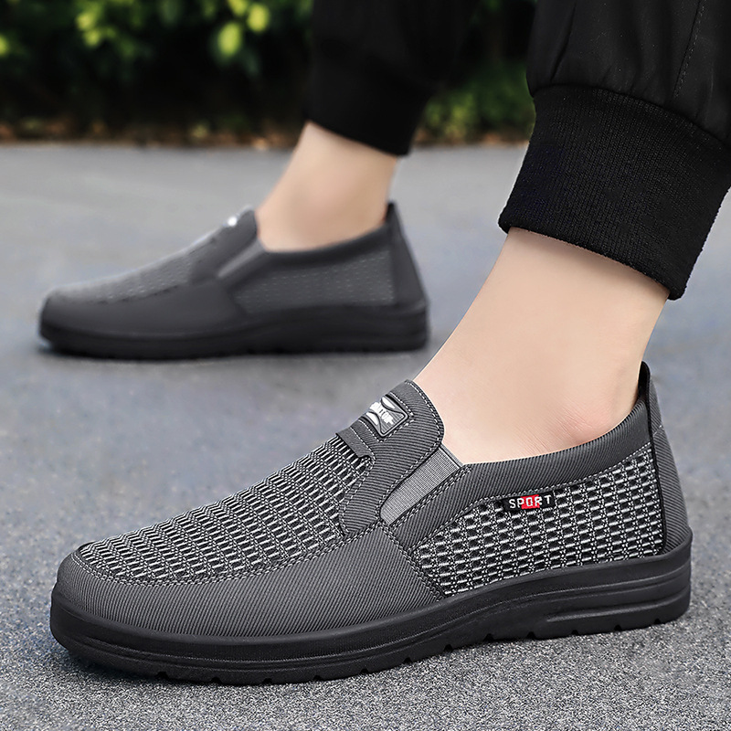 Men's breathable net shoes, lightweight and soft-soled shoes for middle-aged and elderly dads, shallow-mouthed casual men's cloth shoes from old Beijing Specification drawing