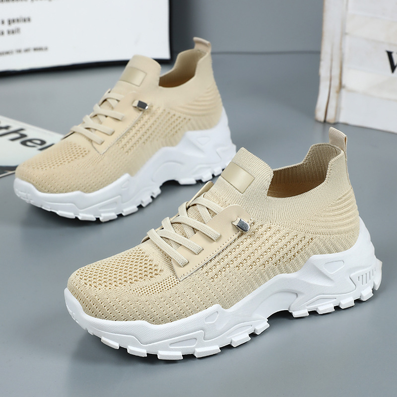 Women's shoes, versatile casual shoes, breathable mesh shoes, one-step flying woven shoes, soft-soled mom shoes, cross-border women's single shoes details Picture