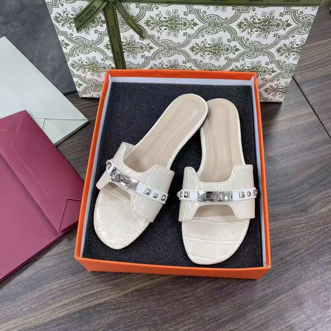 2025 Korean Summer New Style fashionable metal buckle riveted flat slippers, elegant toe-exposing outerwear cool slippers for women details Picture