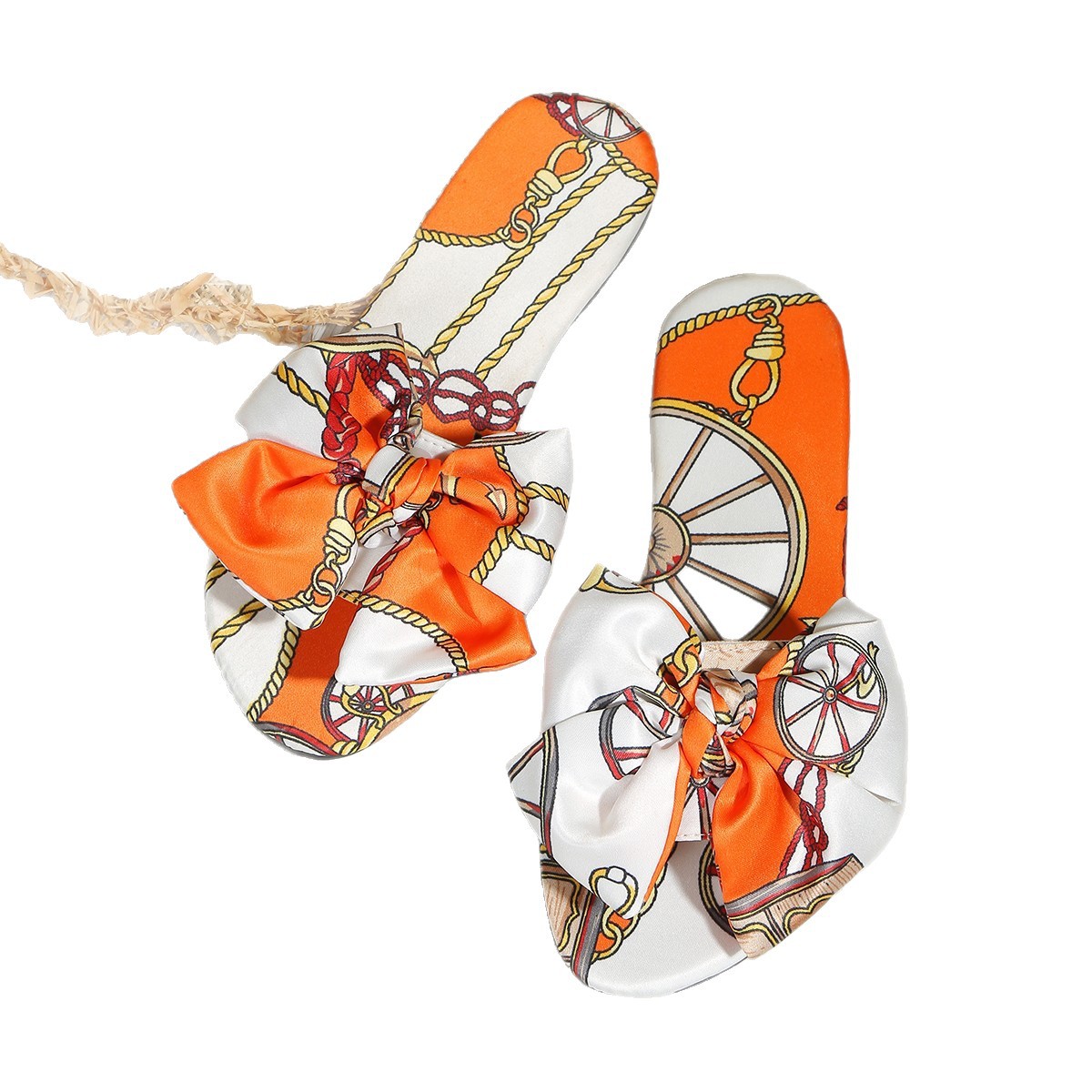 2025 New women's flip-flops with summer patterns and bows Item Picture