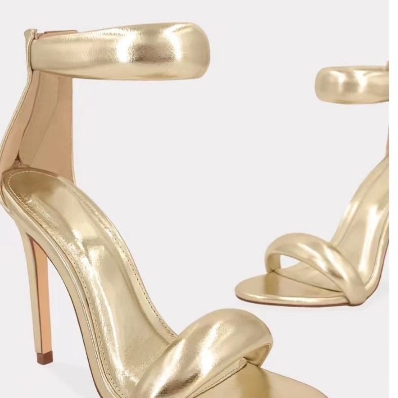 2024 New cross-border trade minimalist style one-strap golden stilettos, plus-size women's sandals Item Picture
