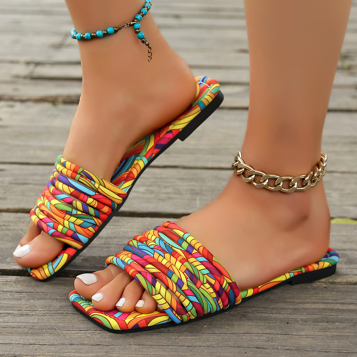 European and American export large-sized patterned thin-band flat slippers for women to wear when traveling abroad, one-piece lightweight beach sandals ebay full figure