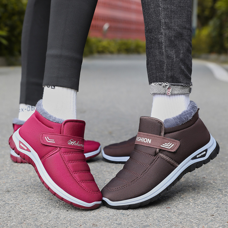 Women's shoes, cotton shoes, cross-border large-sized cotton boots, fleece and thickened women's boots, warm snow boots, short boots for middle-aged and elderly couples Application Scenario