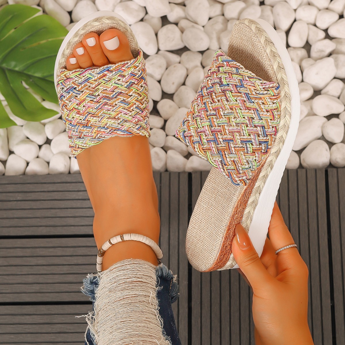 2025 new large-sized women's shoes for export, summer woven fashion, colorful European and American wedge heels, thick-soled one-shoulder flip-flops details Picture