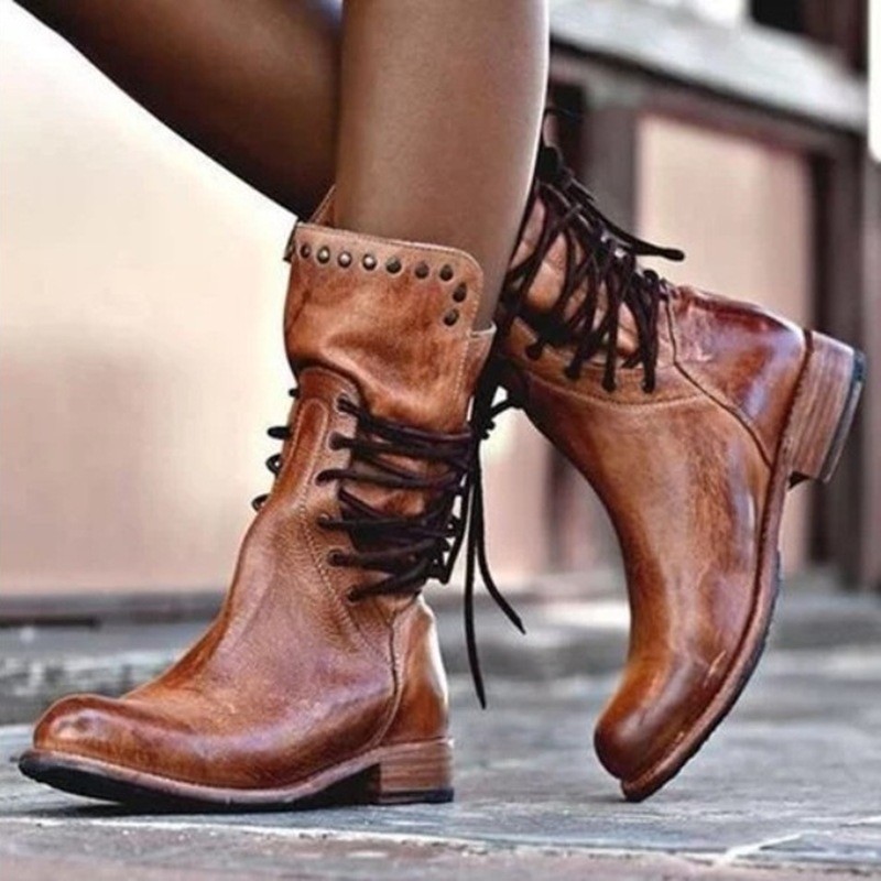 Women's mid-calf boots for export 2023 autumn/winter, European and American short boots, cross-border retro Martin boots, riveted plus-size women's boots full figure