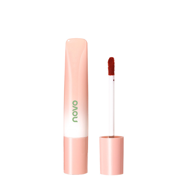 novo Soft Powder Mist Marshmallow Lip Cream has a light and smooth lip glaze texture. It is light-colored and does not stick to cups, making students look fairer Item Picture
