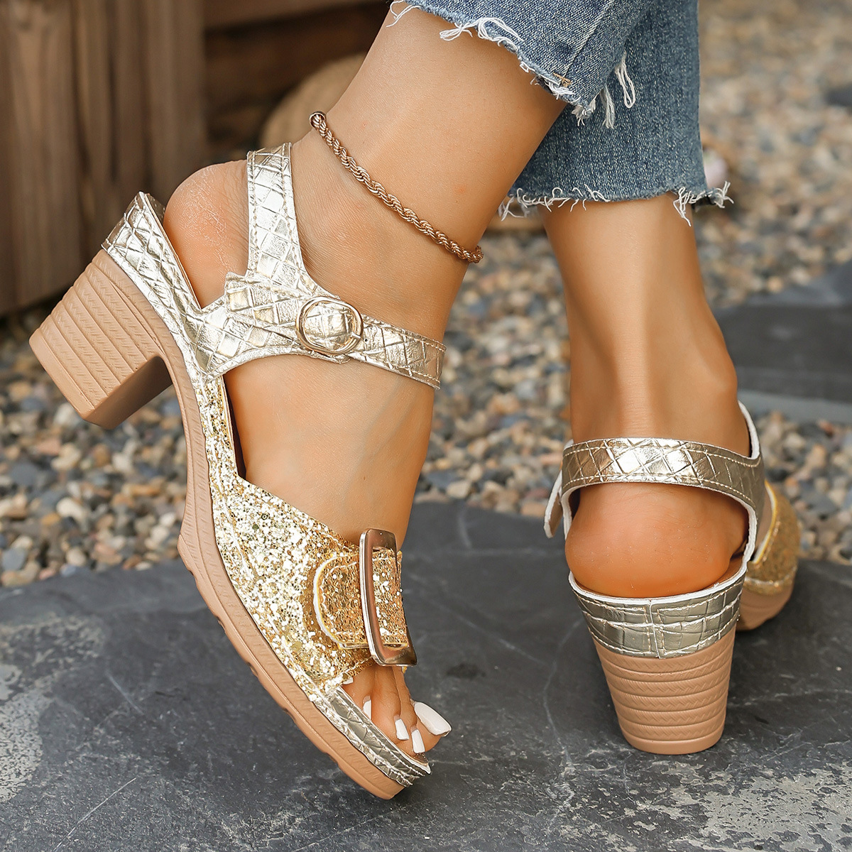 wish European and American export belt buckle fish-mouth high-heeled slippers for women, cross-border thick-heeled open-toe slope and beach flip-flops supply Specification drawing