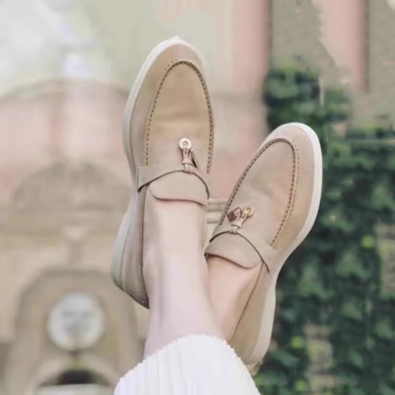 LP Single-shoe Women 2024 British style casual flat fringed buckle versatile soft-soled comfortable loafers Application Scenario