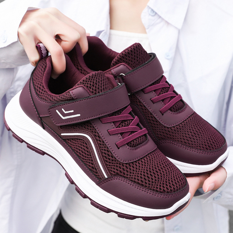 Women's shoes, walking shoes, soft-soled shoes that don't cause foot fatigue, sports shoes, Velcro mom shoes, breathable mesh casual shoes, comfortable single shoes full figure