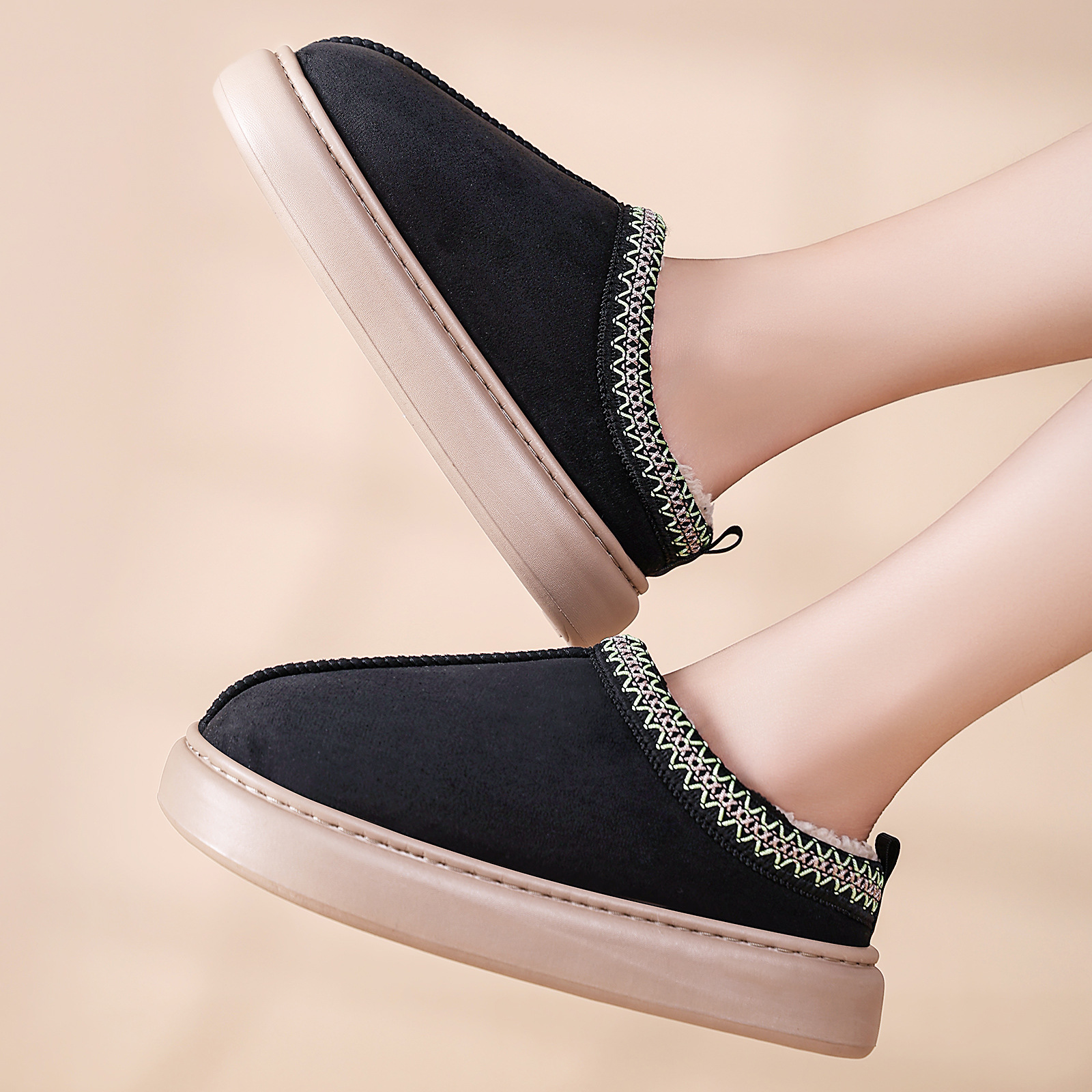 Women's winter fleece and thickened cotton shoes, half-drag cotton boots, cross-border large-sized export women's boots, cold-proof and warm cotton slippers Application Scenario