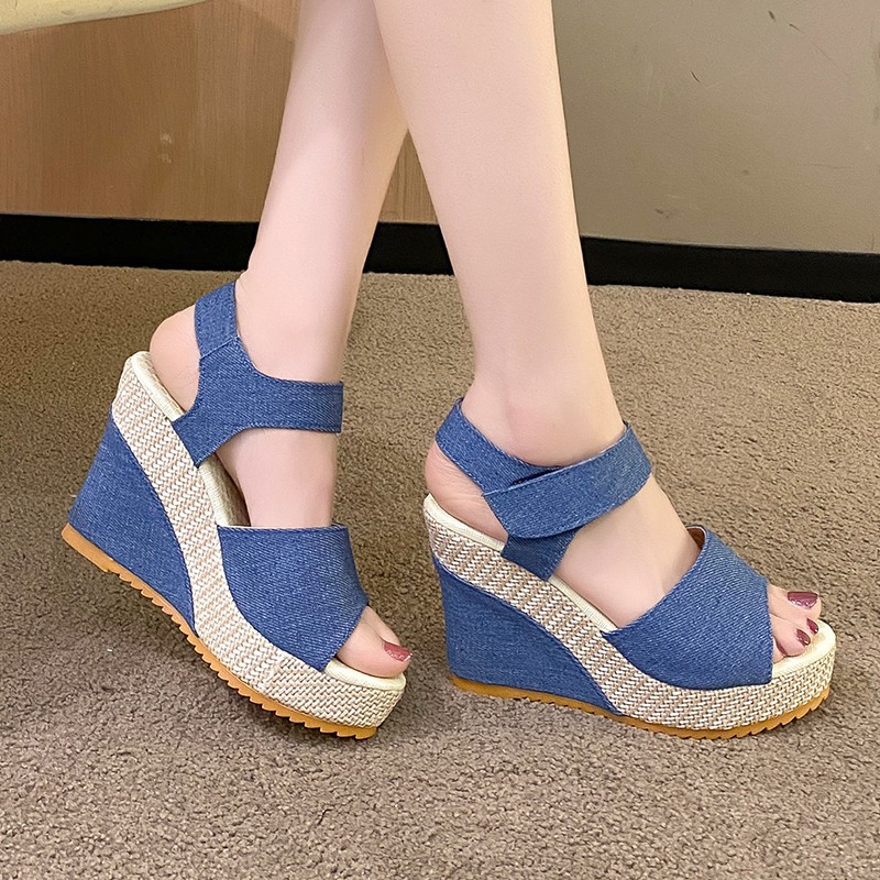 Wedge and fish-mouth sandals for women with sponge bottom, round toe and high heels for women to wear outside: Womens wedge Slippers