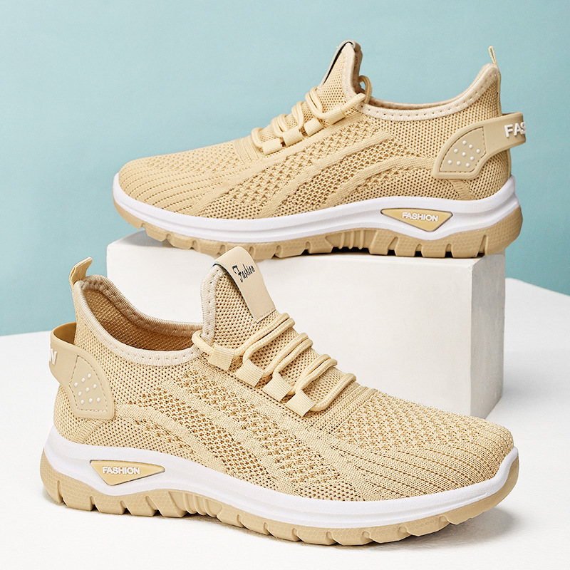 Women's cross-border large-sized women's shoes, breathable sports shoes made of flying fabric, TEMU casual shoes, single shoes, solid color, versatile mesh shoes full figure