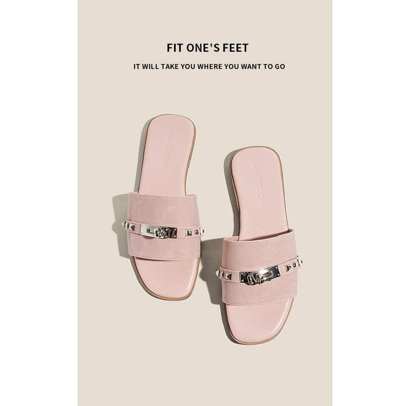 Upgraded version ~ French retro leather lock one-shoulder slippers for women's summer outerwear, a trendy and fashionable flat beach flip-flops Specification drawing
