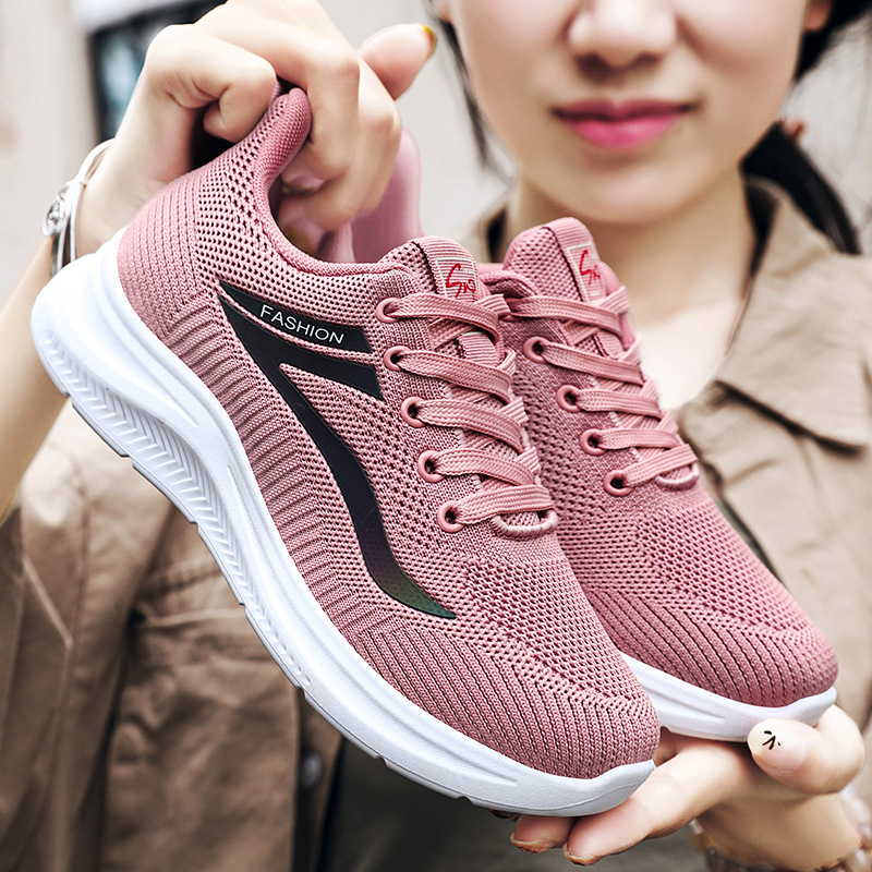 Women's shoes, versatile mom shoes, cross-border shoes, casual shoes, foreign trade sports shoes, solid-color flying woven breathable mesh shoes full figure