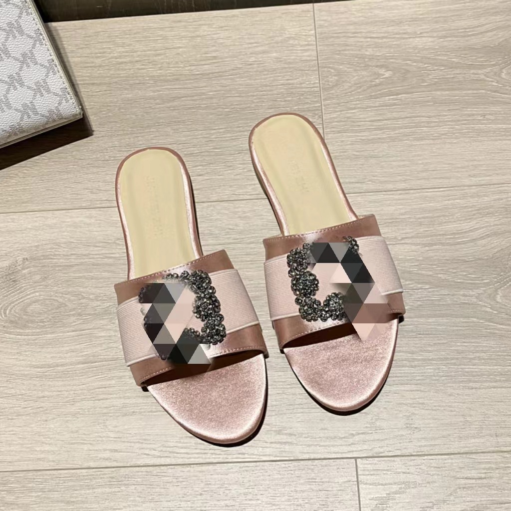 2024 Export Wholesale MB water diamond flat Slippers, fashionable anti-slip cool slippers, simple and elegant outdoor slippers for women Specification drawing
