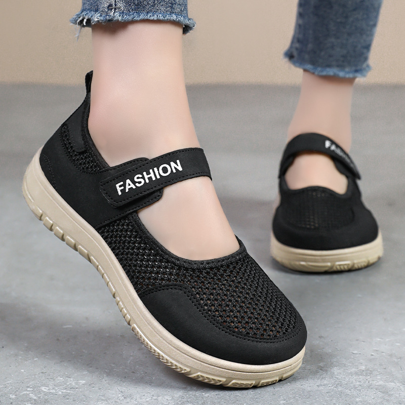 Women's shoes with Velcro, casual shoes, soft soles, not tiring feet, shoes for middle-aged and elderly mothers, summer mesh, breathable and not stuffy feet, single shoes full figure