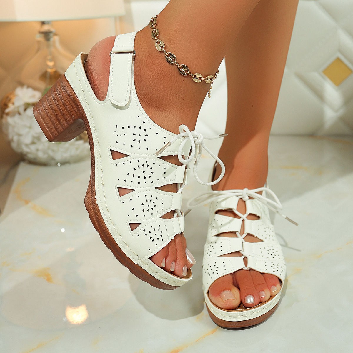 Cross-border large-sized one-strap new fish-mouth high-heeled sandals for women 2025 New European and American thick-heeled large-sized lace-up sandals details Picture