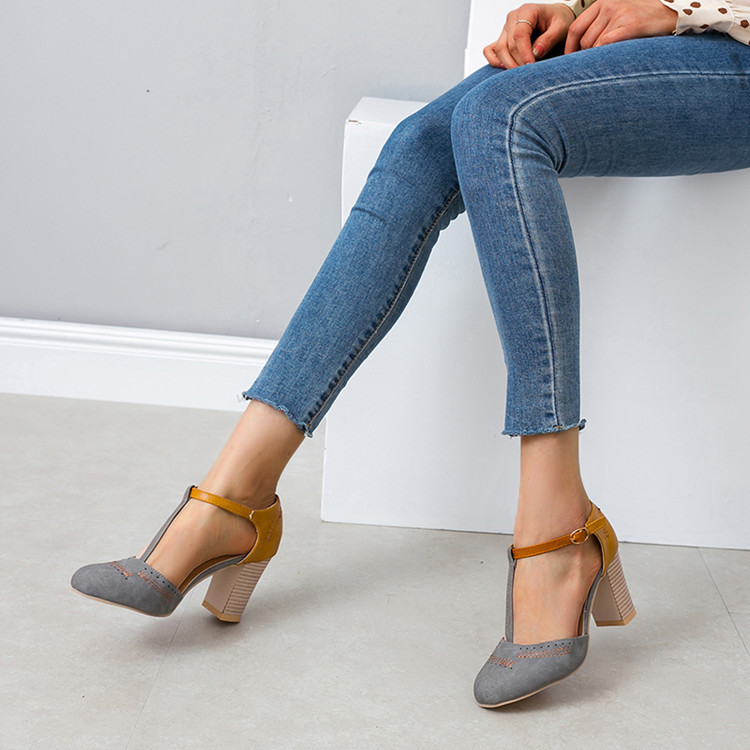 The 2020 summer new style of thick-heeled and high-heeled European and American sandals with side open buckles for women Specification drawing