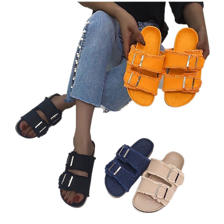 The 2025 new square-toed open-toe summer flat beach slippers are versatile, stylish and stylish Korean-style flip-flops Item Picture