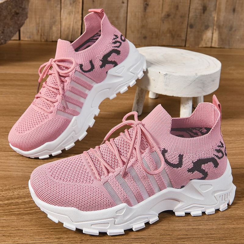 New cross-border large-sized casual shoes for women, breathable mesh shoes, soft-soled sports shoes, fashionable and versatile women's shoes details Picture