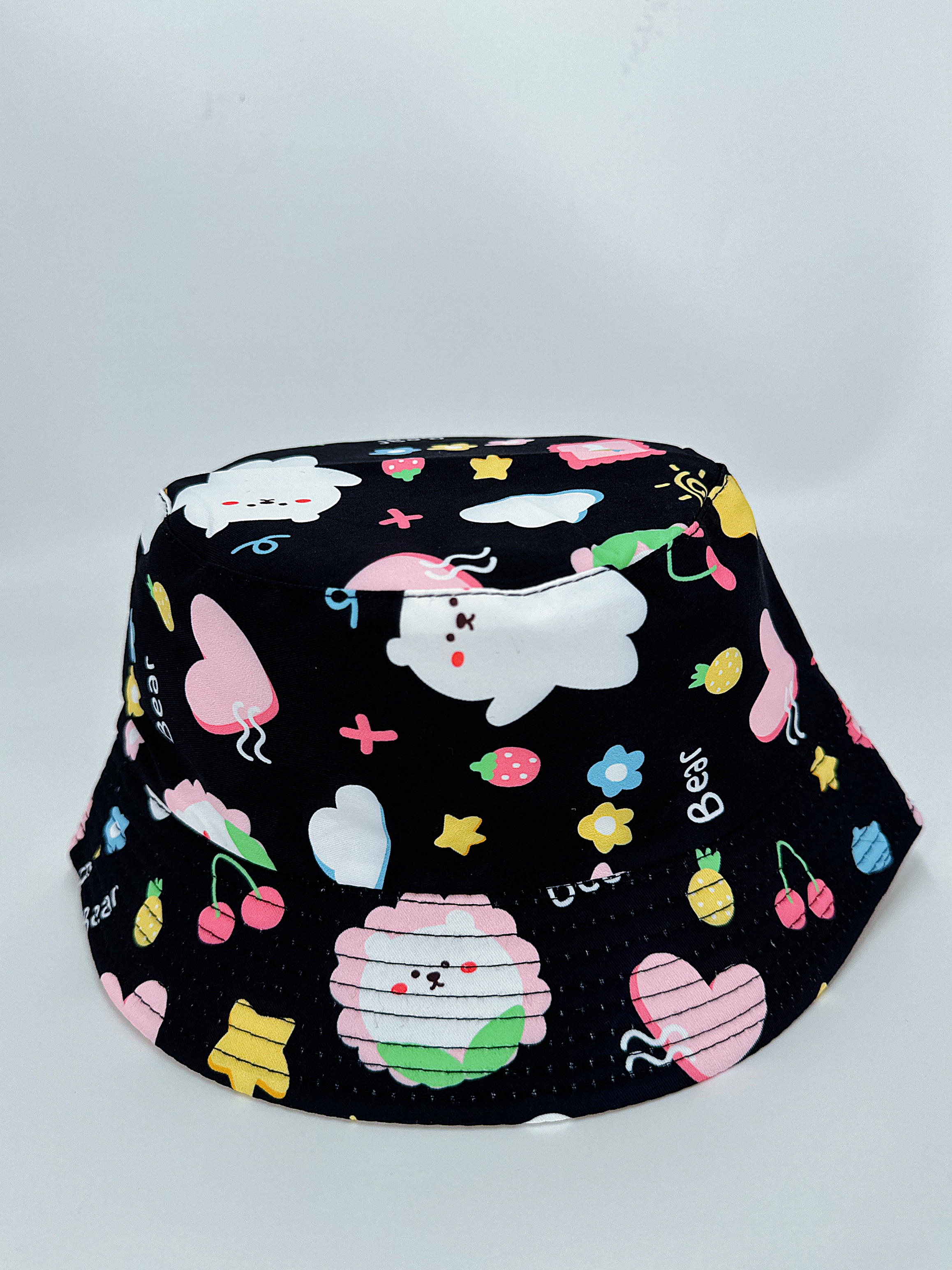 New spring and summer style Little Bear cherry multi-print double-sided fisherman's hat, cute cartoon, versatile, outdoor sun protection and sun protection, foldable for easy carrying, unisply-style, pier circumference 54CM fisherman's hat Item Picture