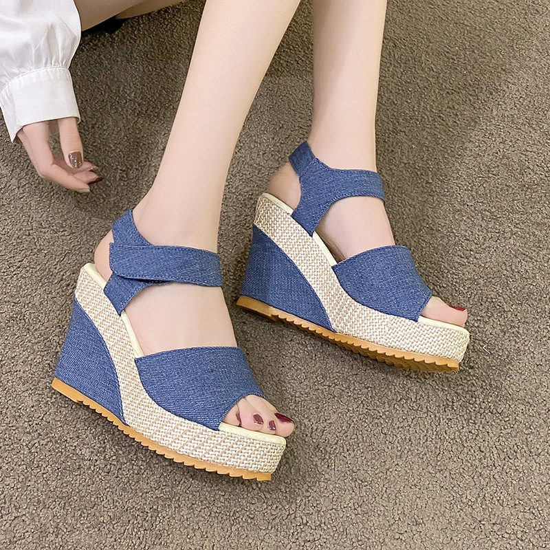 Large-sized 34-41 thick-soled women's sandals for cross-border trade 2024 summer new style women's wedge heel high heels Korean version Specification drawing