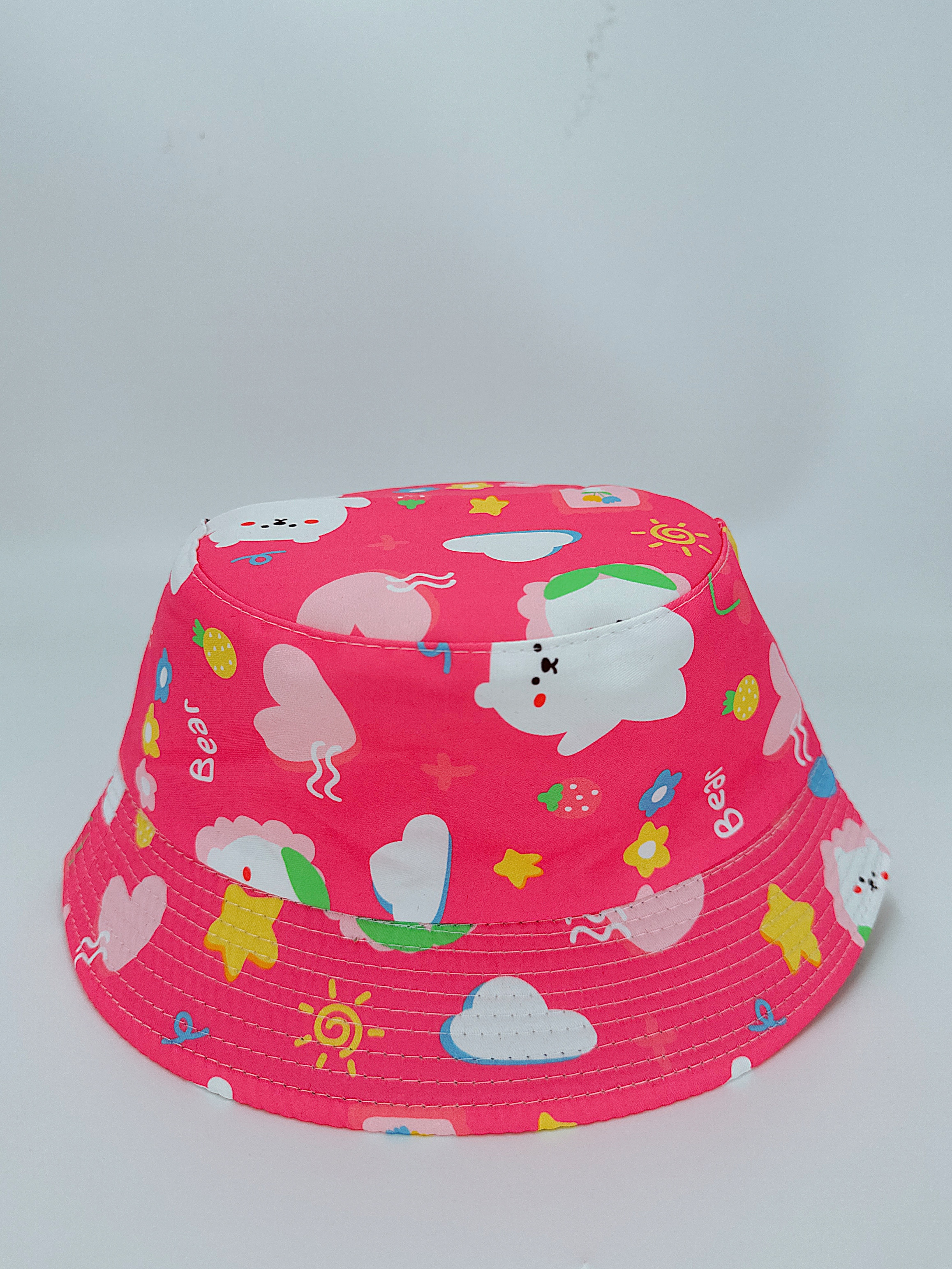 New spring and summer style Little Bear cherry multi-print double-sided fisherman's hat, cute cartoon, versatile, outdoor sun protection and sun protection, foldable for easy carrying, unisply-style, pier circumference 54CM fisherman's hat full figure