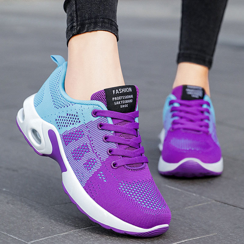 Women's export large-sized women's shoes, casual shoes, breathable mom shoes, lightweight air-cushioned cross-border sports shoes, women's shoes Application Scenario