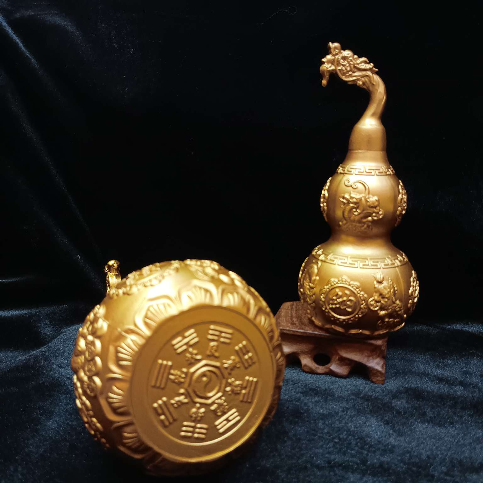 Zhonggong Craft three-dimensional dragon Head, wealth-attracting PI Xiu, gourd, copper handicrafts, desktop, living room and office ornaments detail image 4