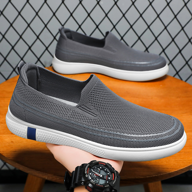 Men's casual shoes, breathable mesh shoes, soft-soled comfortable men's shoes, versatile single shoes, large-sized old Beijing cloth shoes full figure