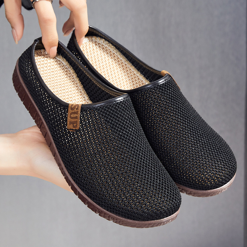 Summer new cross-border women's shoes, breathable slippers, fashionable and versatile casual shoes. Lazy people can wear mom shoes on one foot details Picture