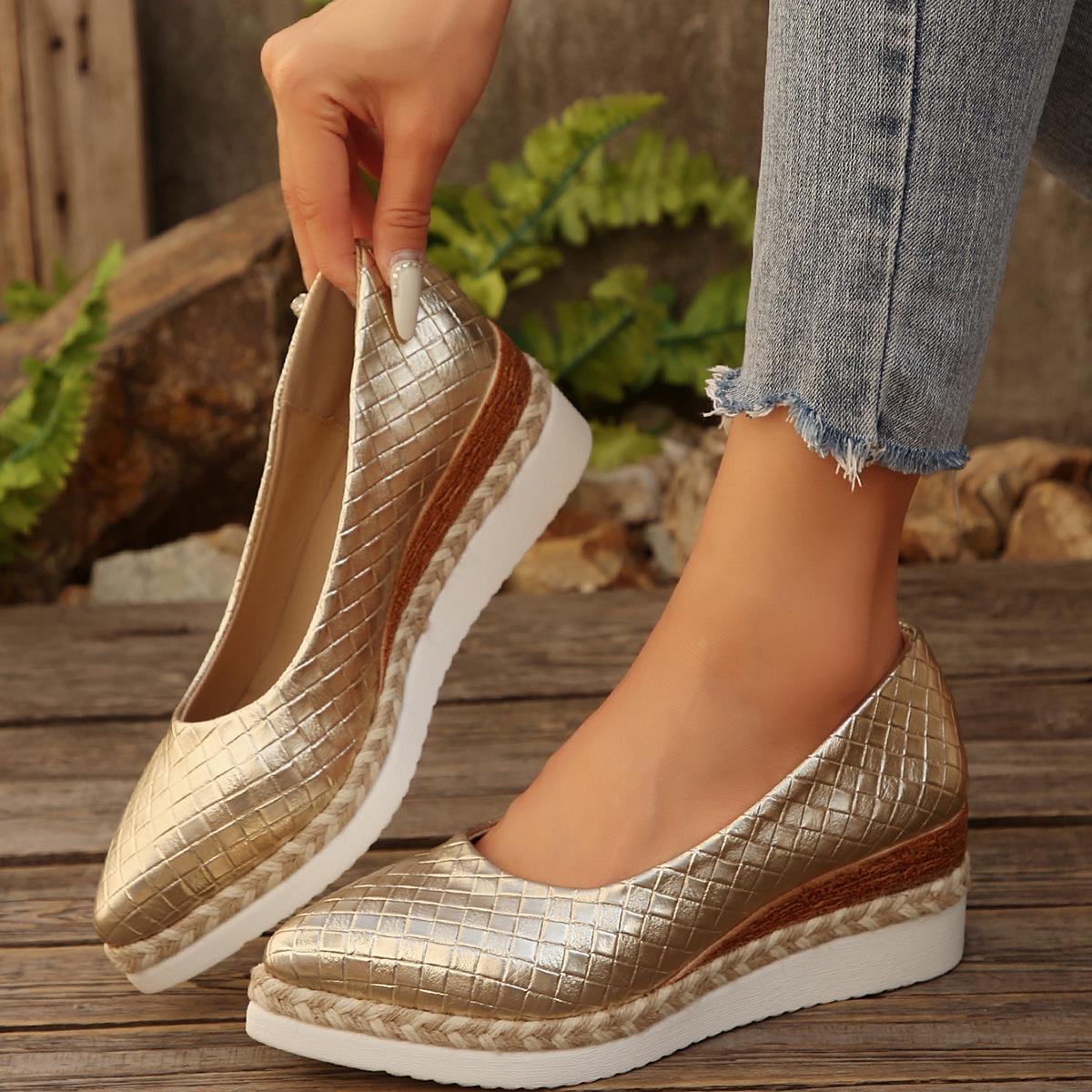 Cross-border European and American large-sized spring and autumn new style hemp rope sponge sole shallow opening breathable pu export head women's single shoe large size full figure