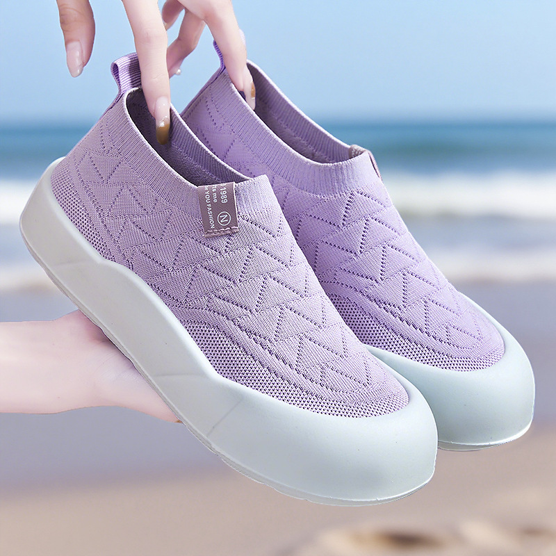 Women's shoes, casual shoes, versatile and fashionable women's single shoes, soft soles, comfortable nurse shoes, one-step mom shoes, breathable flying woven shoes details Picture