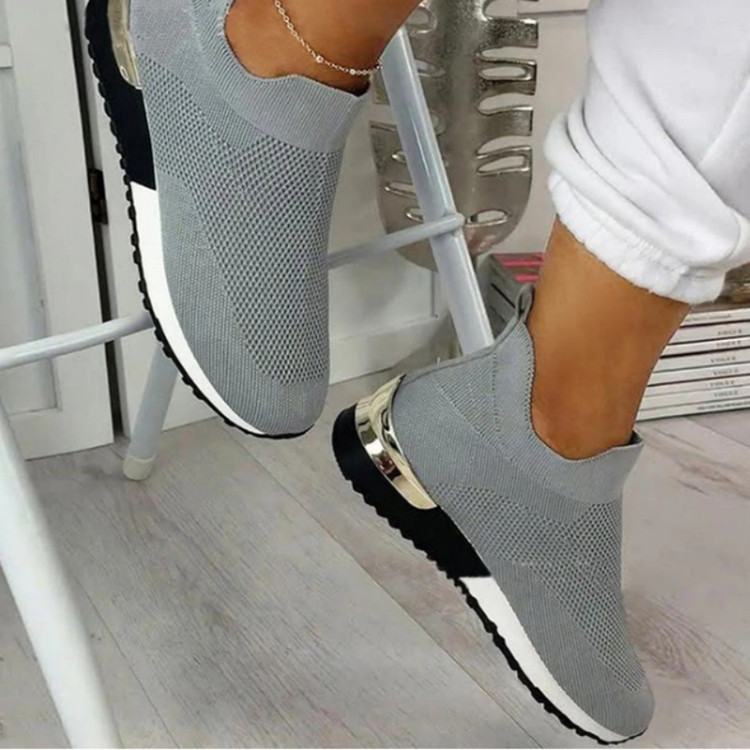 wish's new 2021 Fei-woven sock shoes, stretchable fabric large-sized women's shoes, breathable sporty style single shoes in large size are in stock Application Scenario