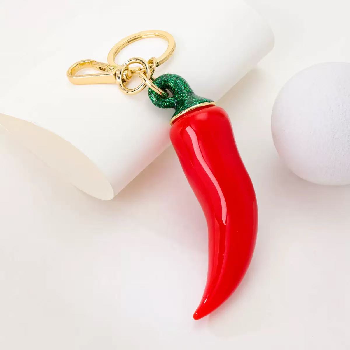 亚马逊爆卖新款辣椒钥匙扣挂件包挂钥匙时尚网红挂件DIY配件时尚详情2