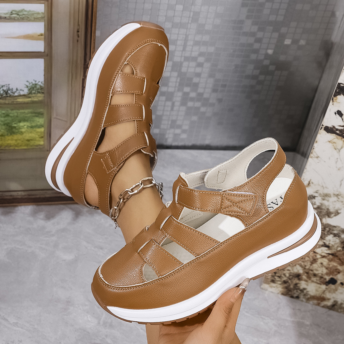 Cross-border casual sandals for women, 2025 summer foreign trade new style, versatile, thin, thick-soled, hollowed-out casual wholesale Specification drawing