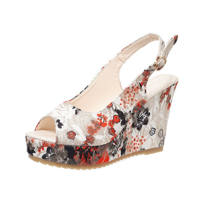 2024 New style of large-sized women's shoes for export, printed open-toe buckle, European and American fabric, trendy high-heeled fish-mouth wedge sandals for women full figure