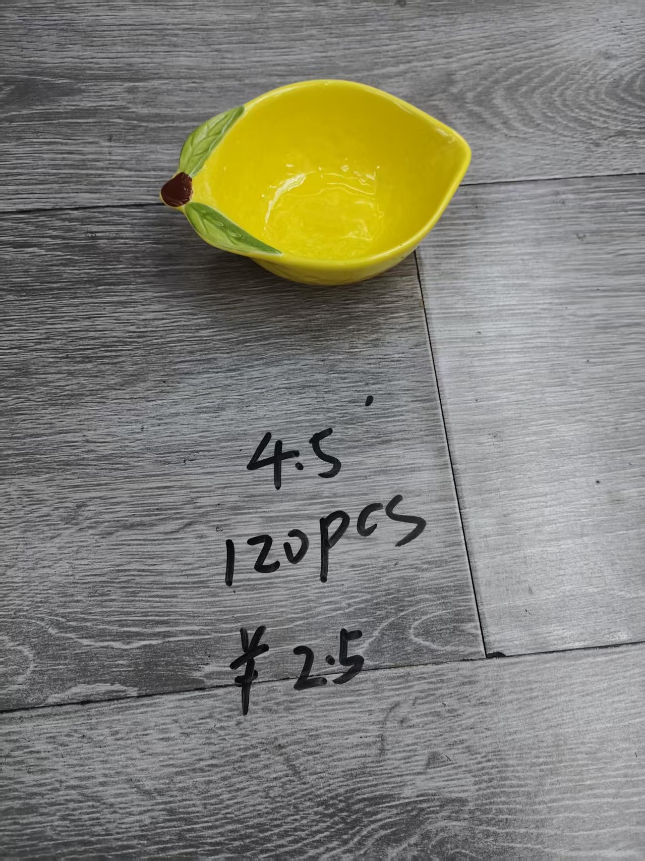 Ceramic lemon plate, ceramic fruit plate, 4.5-inch lemon small bowl, lemon bowl, seasoning bowl Item Picture