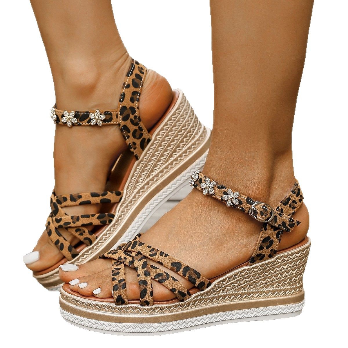 In the summer of 2025, new European and American style thick-soled fleece ankle buckle open-toe sandals for export, large-sized buckle sandals for women Item Picture