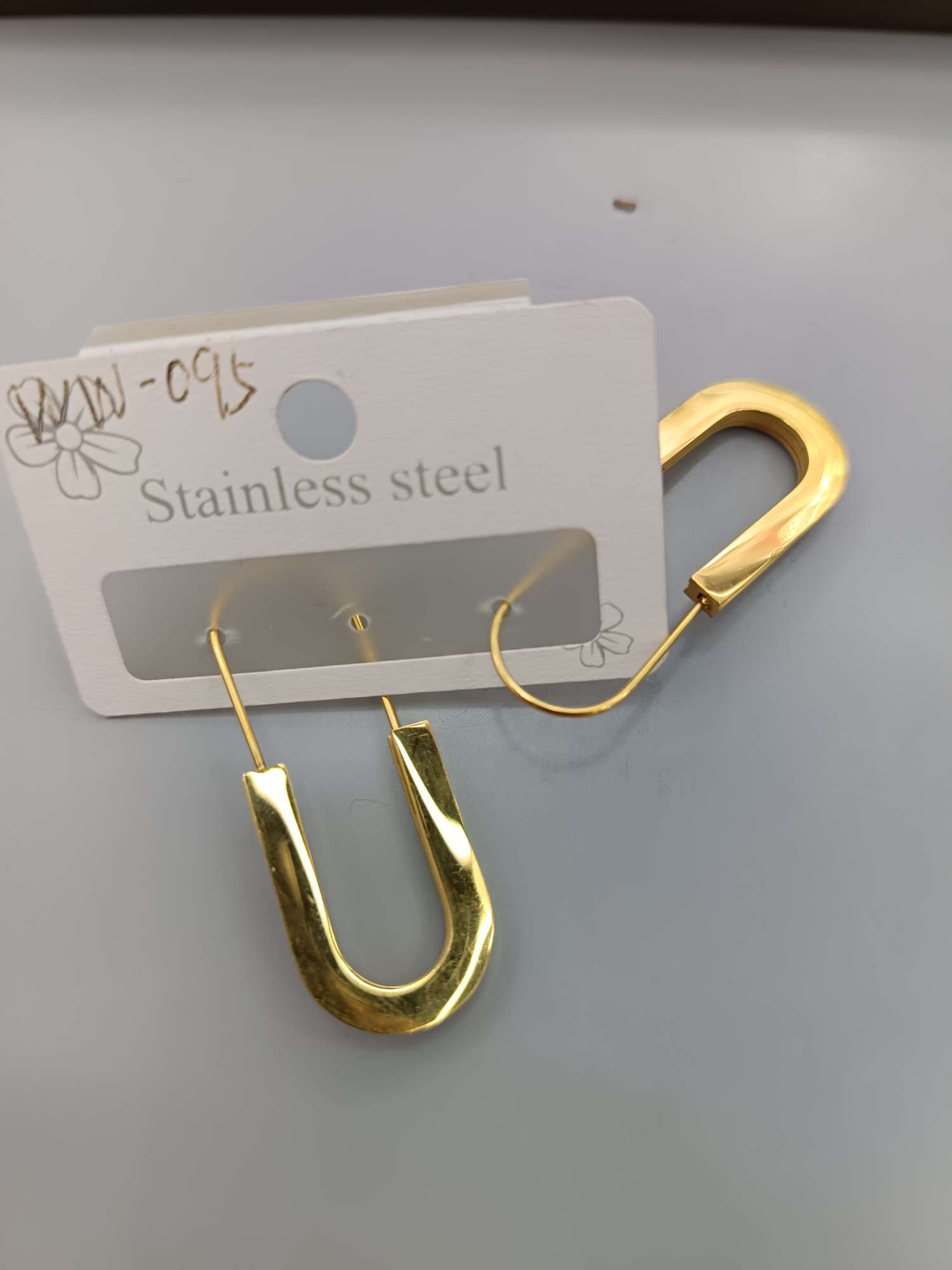 时尚耳环耳饰简约气质耳环女韩版百搭耳饰品耳饰耳环饰品产品图