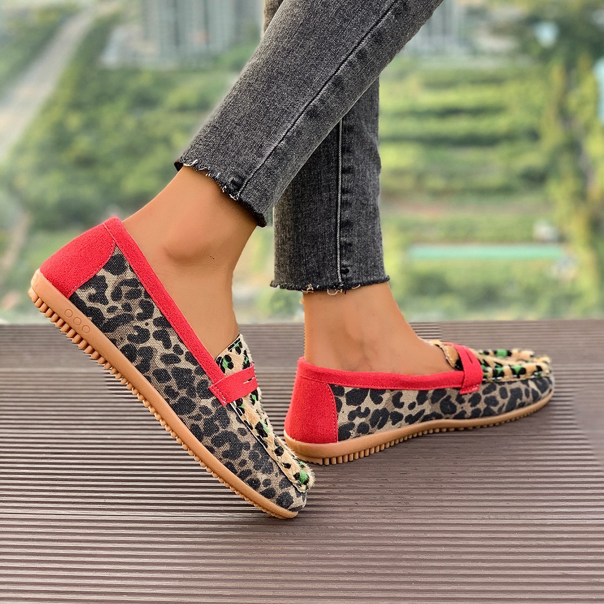 Summer 2024 new style flat-bottomed leopard print lazy round-toed casual single shoes for women in Europe and America. Wholesale Specification drawing