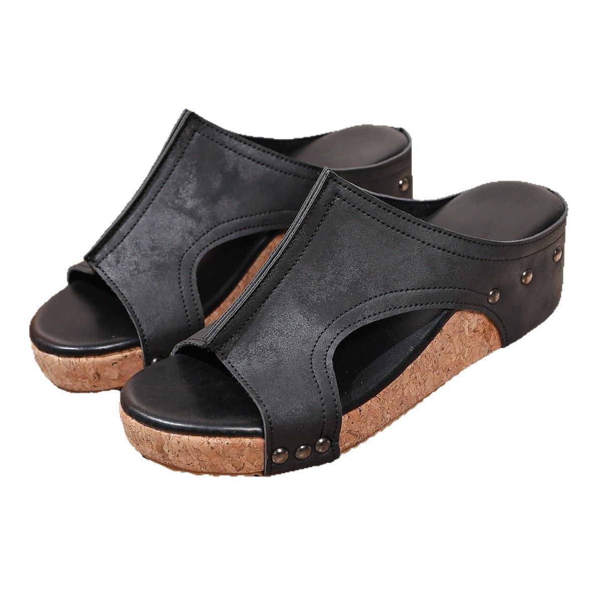 The new summer style of large-sized thick-soled sandals for women in foreign trade, riveted wedge heels, cool slippers, fish-mouth round toe, and popular high-heeled beach shoes Item Picture