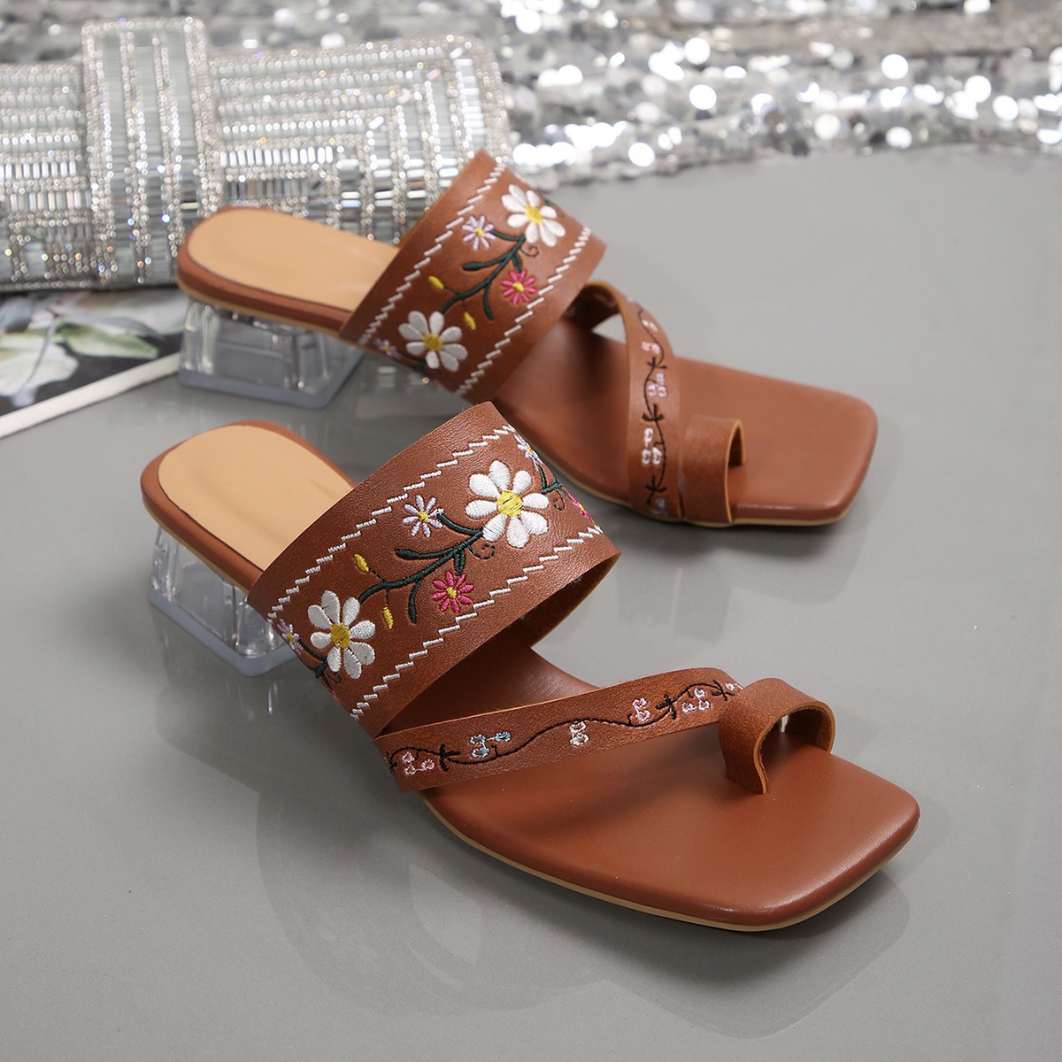 In 2025, Amazon's new summer collection of flip-toe flower-embroidered sandals for women's export with crystal heels full figure