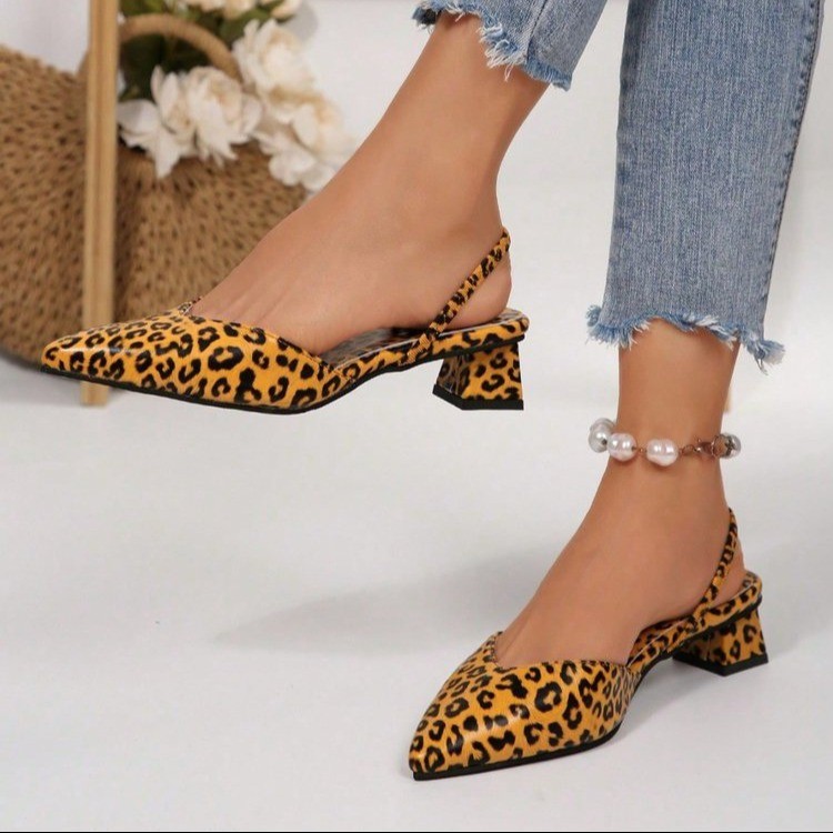 Suede leopard print pointed-toe high heels for women, Spring 2025 new style, paired with skirts, two-in-one chunky heel elegant headband sandals full figure