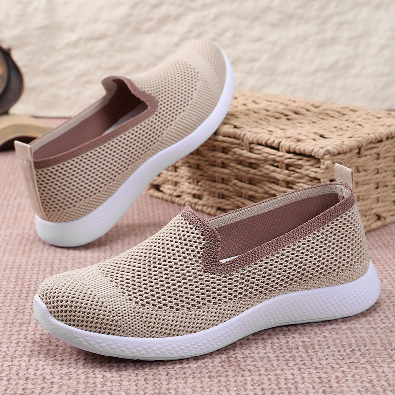Women's summer shallow-mouthed cross-border women's shoes, single shoes, one-foot mom shoes, casual shoes, soft-soled, not tiring to the feet, flat shoes full figure