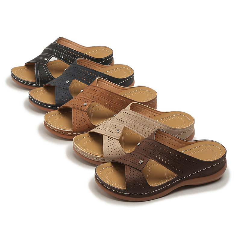 Wholesale of large-sized 2024 summer casual round-toe cross-belt hollowed-out high-heeled women's wedge heels for cross-border trade full figure