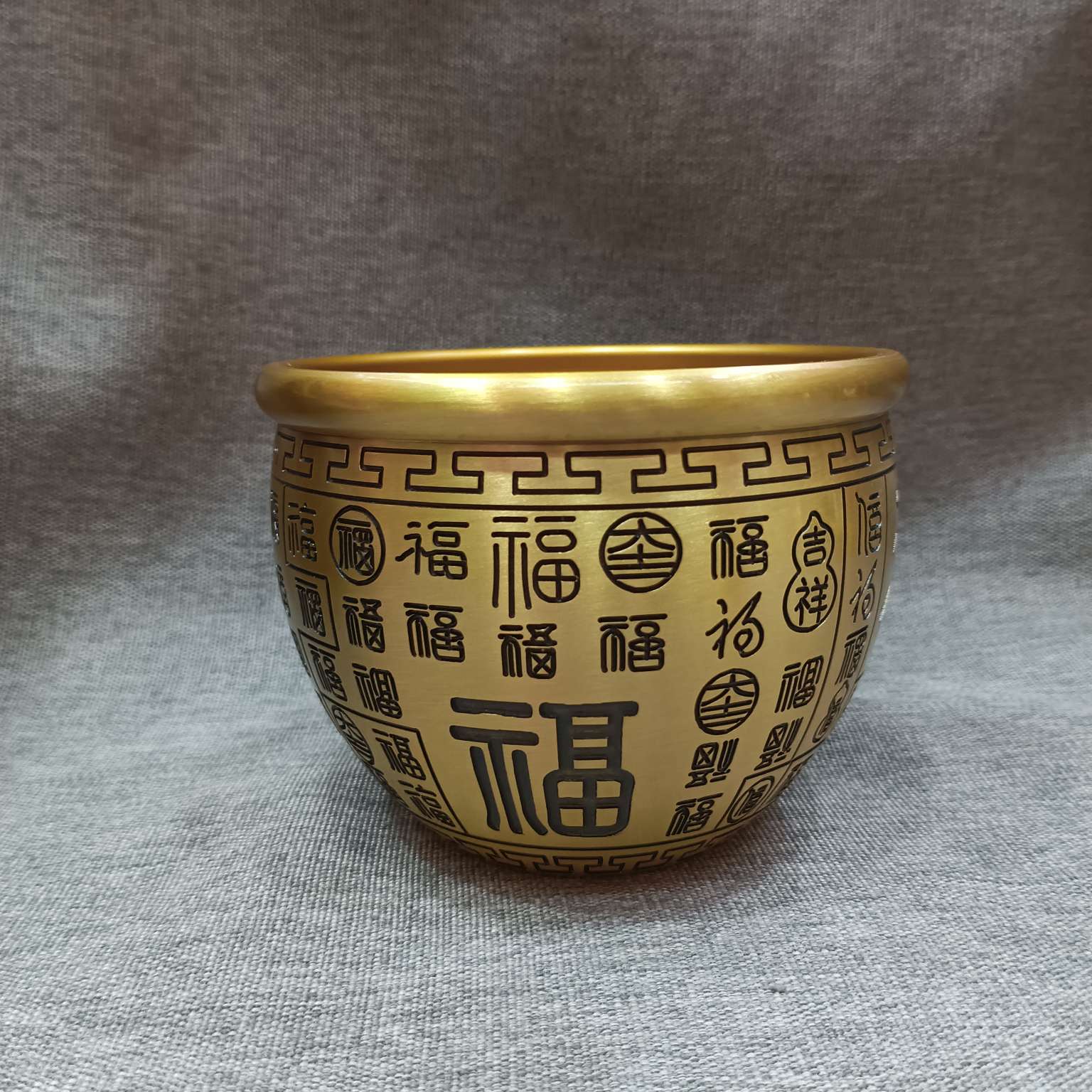 Zhonggong Craft Copper Bai Fu Rice Jar 11.5 cm Handicraft Study and Office Decoration detail image 4