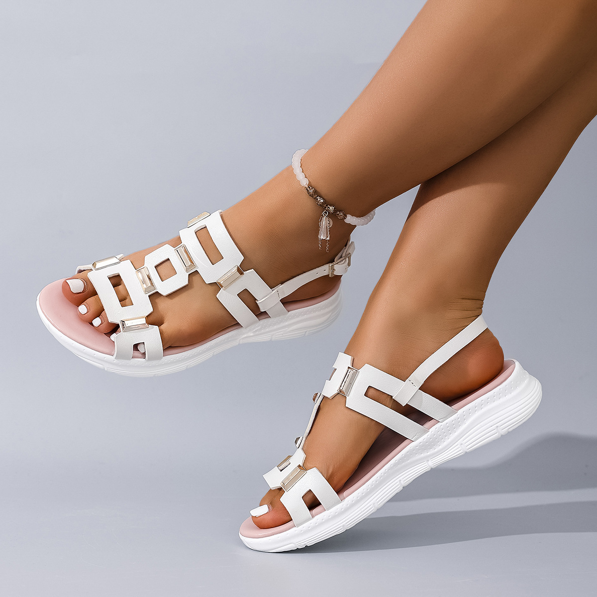 Cross-border trade large-sized flat sandals for women 2025 Summer new fashion Roman flat women's shoes 43 size independent station full figure