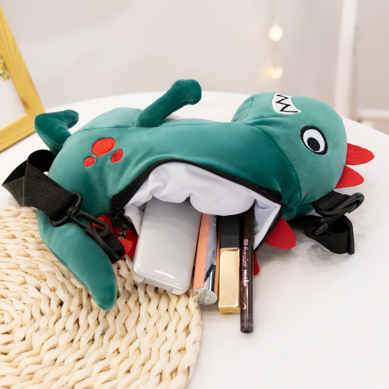 Factory direct sales of new products: plush dinosaur bags, single-shoulder crossbody bags, children's loose change backpacks, cartoon dinosaur dolls Application Scenario